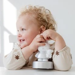 Bambolino Toys Nijntje 3D Zilver Nachtlampje 33197 -BabyWereldNederland 33197 9 mf rd bt night light silver ambiance 03 1
