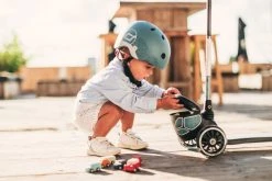 Scoot And Ride Led Steel Highwaykick 2 Step SR-96527 -BabyWereldNederland Scoot and Ride Led Steel Highwaykick 2 Step SR 96527 .sfeer 1
