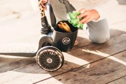 Scoot And Ride Leopard Highwaykick 2 Step SR-96524 -BabyWereldNederland Scoot and Ride Leopard Highwaykick 2 Step SR 96524 .sfeer 2