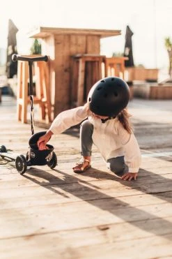 Scoot And Ride Zebra Highwaykick 2 Step SR-96523 -BabyWereldNederland Scoot and Ride Zebra Highwaykick 2 Step SR 96523 .sfeer 1