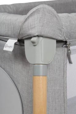 Babygo Groovy Grijs Campingbedje Incl. Bodemverhoger 4551 -BabyWereldNederland babygo groovy grijs campingbedje incl. bodemverhoger 5