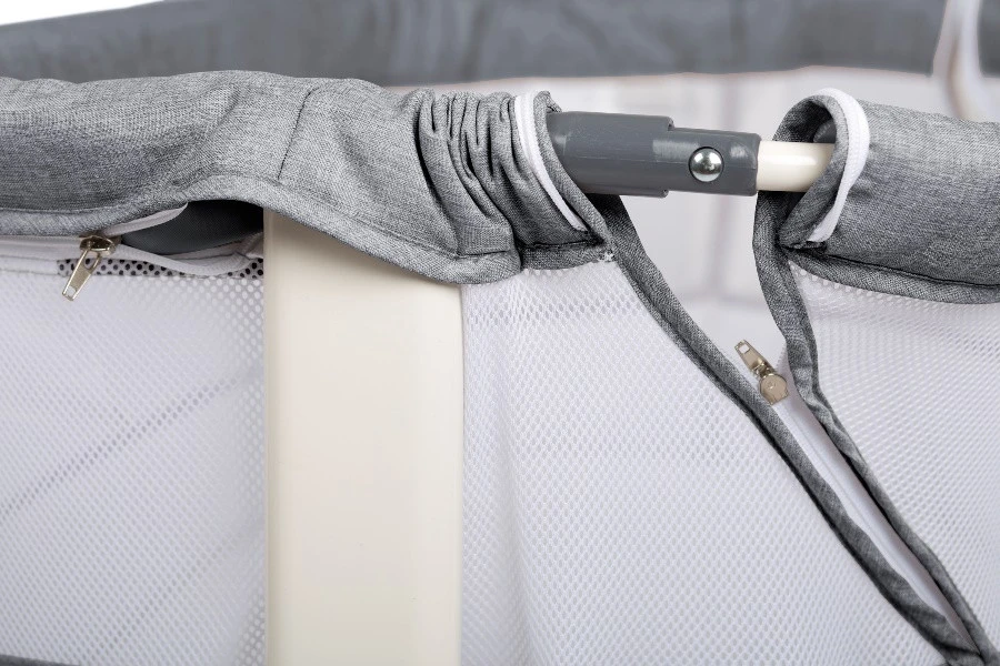 Babygo Vivaldi Grey Wieg Aan Bed 4651 5 Babygo Vivaldi Grey Wieg Aan Bed 4651 - Afbeelding 5