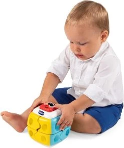 Chicco Q-Bricks 2-in-1 Activiteiten Kubus C100610 -BabyWereldNederland chicco q bricks 2 in 1 activiteiten kubus c100610 6