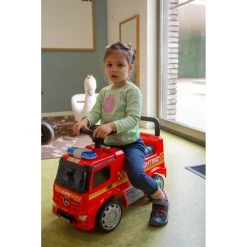 Eco Toys Brandweerwagen Loopauto 657-F -BabyWereldNederland eco toys brandweerwagen loopauto 657 f 01
