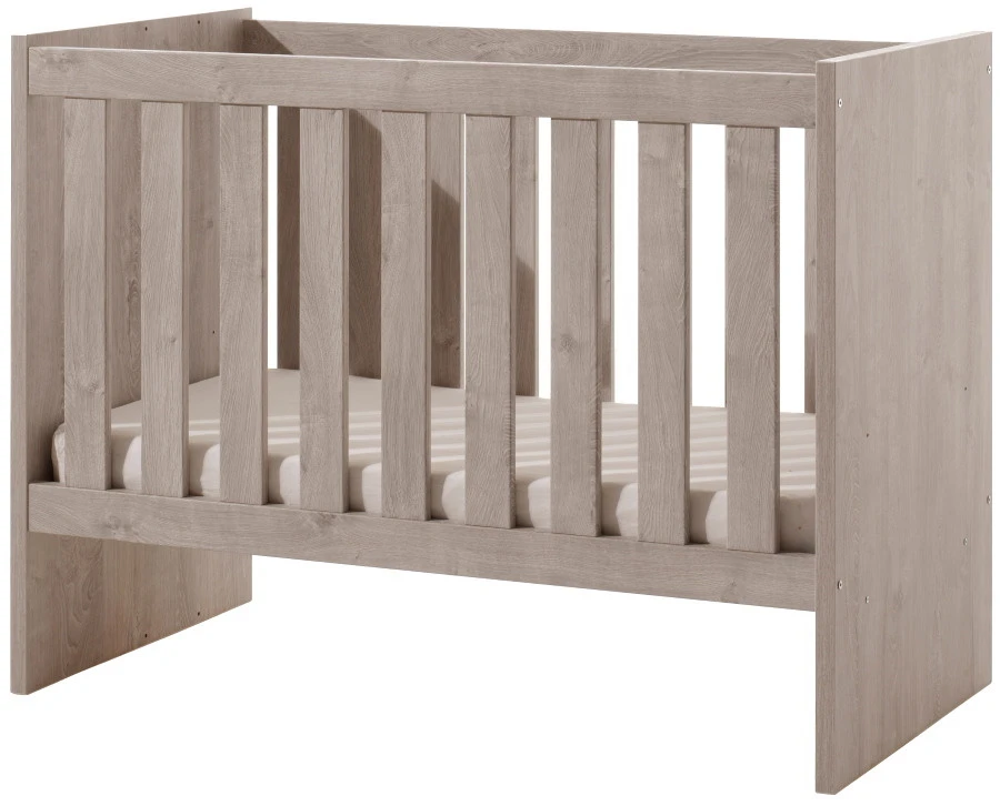 Meegroei Babykamer Amalia Grijs: Meegroei Ledikant, Commode En 2-Deurskast 2 Meegroei Babykamer Amalia Grijs: Meegroei Ledikant, Commode En 2-Deurskast - Afbeelding 2