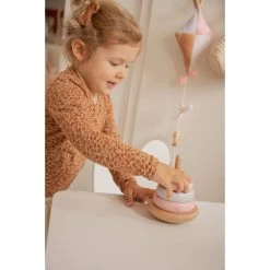 Label Label Roze Houten Tuimelring Piramide LLWT-25224 -BabyWereldNederland llwt 25224 5420067925224 stacking rings balance pink 02