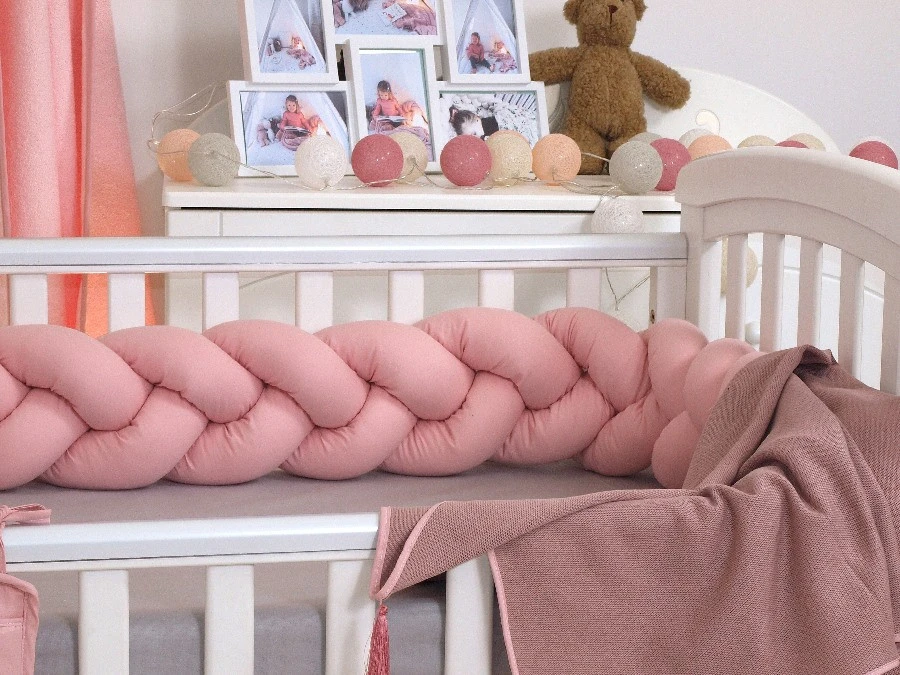 MamaLoes Amy Pure Roze 2-in-1 Babynest En Braided Bedbumper 80662 - Afbeelding 6