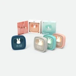 MOB Billy Grijs Klok En Nachtlampje BILLY-GR-01 -BabyWereldNederland mob billy klok en nachtlampje sfeer 2 2