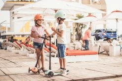 Scoot And Ride Rose Highwaykick 3 Step SR-96346 19 Scoot And Ride Rose Highwaykick 3 Step SR-96346 -BabyWereldNederland scoot and ride peach highwaykick 3 step sr 96357 3 1920x1920 1