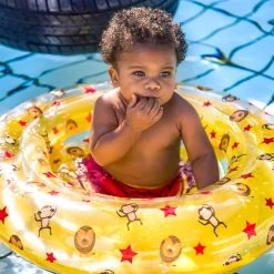 Swim Essentials Baby Float Geel Circus 0-1 Jaar Zwemring -BabyWereldNederland swim essentials baby float geel circus 0 1 jaar zwemring 03